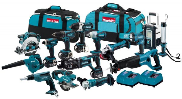 Makita LXT1500 18-VoltLXT Lithium-Ion Cord-Less 15-Piece Combo Kit